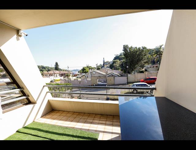 3 BEDROOM SECTIONAL TITLE FOR SALE IN MORNINGSIDE